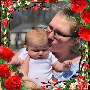 Meet your Posher, Gloria